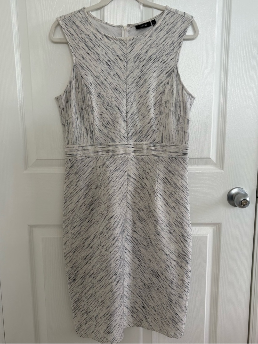 Alyx Gray Textured Midi Sheath Dress - Picture 2 of 5